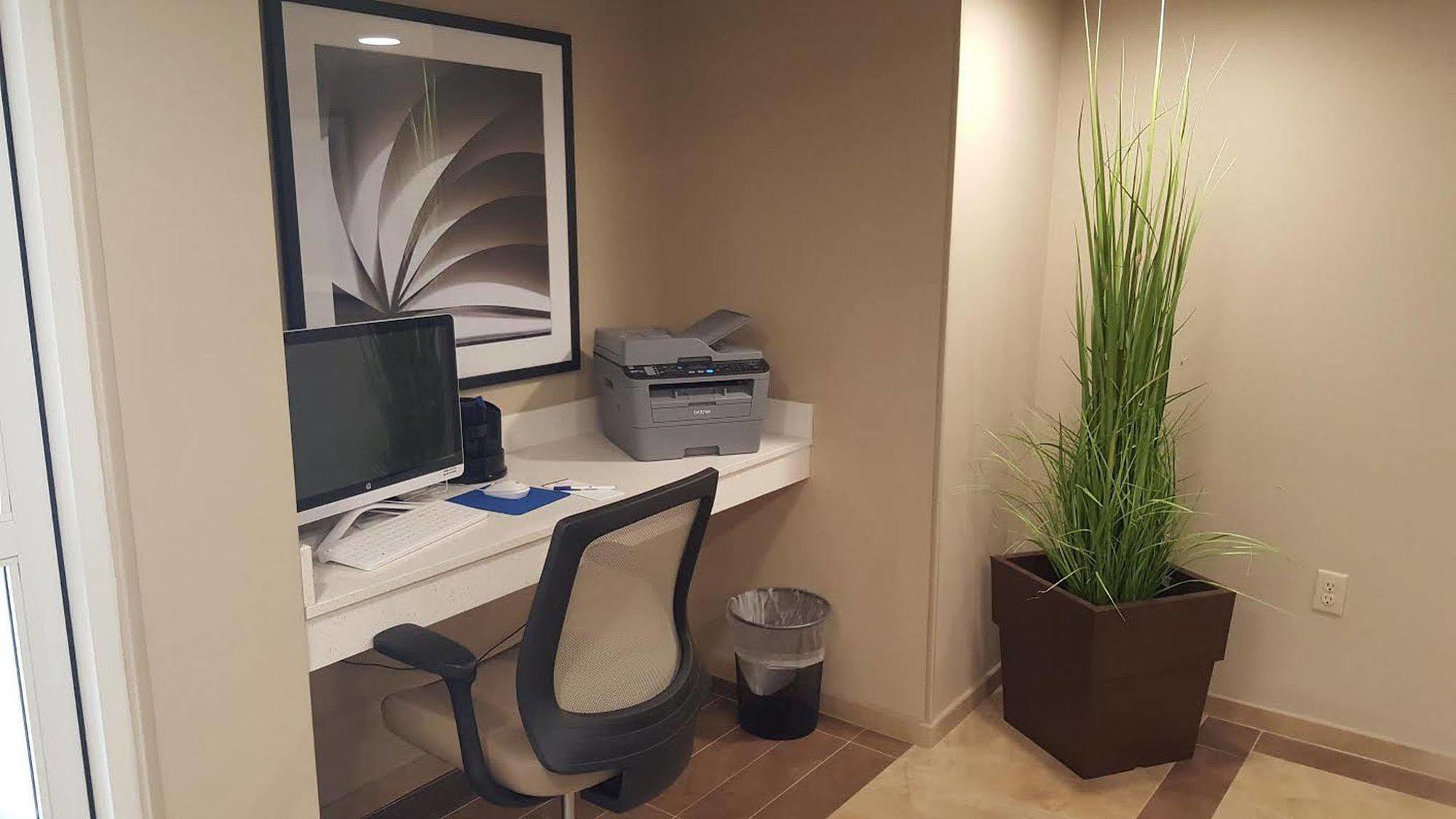 Candlewood - - College Drive By Ihg Hotel